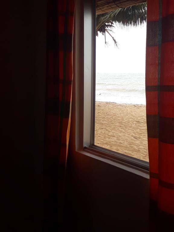 Anicia Beach House Negombo Exterior photo